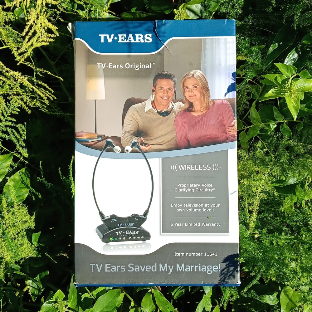 TV EARS Voice Clarifying TV Headset (1) Analog Infrared Transmitter (1) WIRELESS